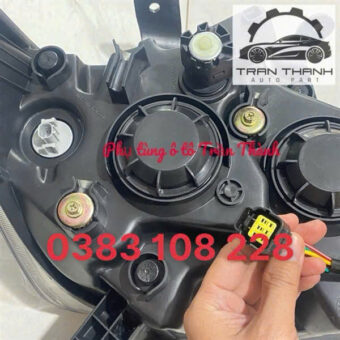 Đèn pha Tera 5 chỗ Van